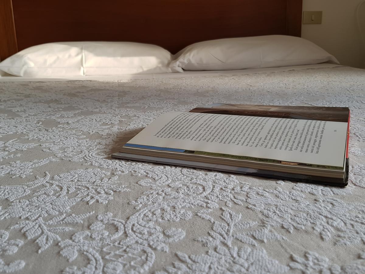 Guest House Il Giardino 埃尔萨谷口村 外观 照片